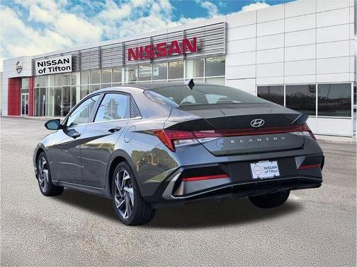 Gray 2025 Hyundai ELANTRA SEL Convenience