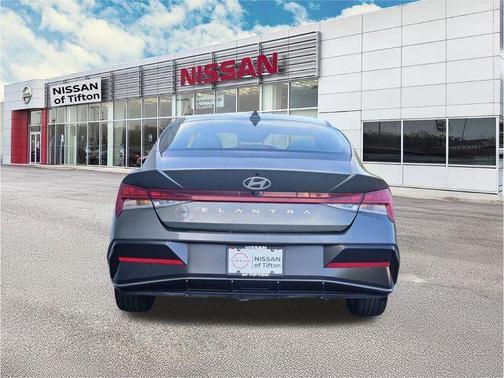 Gray 2025 Hyundai ELANTRA SEL Convenience