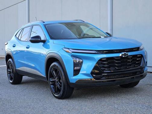 Marina Blue 2025 Chevrolet Trax ACTIV