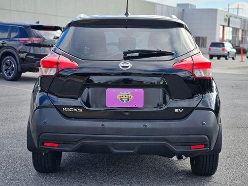 2020 Nissan Kicks SV