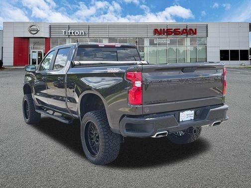 Brown Metallic 2021 Chevrolet Silverado 1500 LT Trail Boss