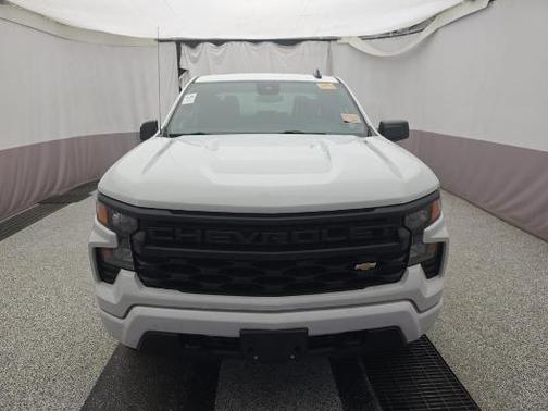 Summit White 2025 Chevrolet Silverado 1500 Custom