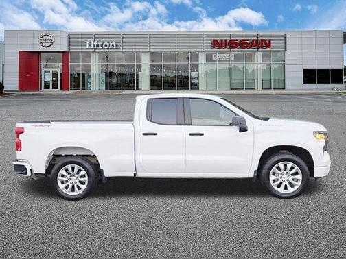 Summit White 2025 Chevrolet Silverado 1500 Custom