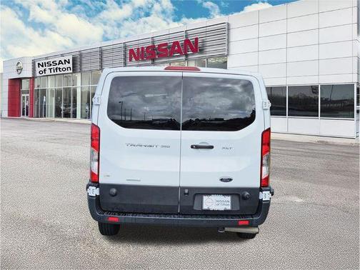 2024 Ford Transit-350 XLT