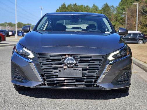 2023 Nissan Altima 2.5 SL