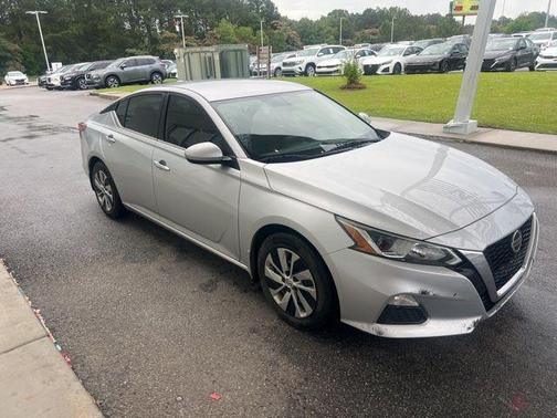Brilliant Silver Metallic 2019 Nissan Altima 2.5 S