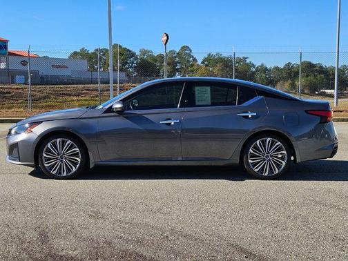 2024 Nissan Altima 2.5 SL