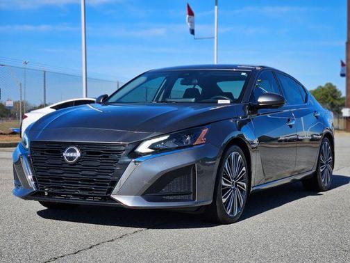 2024 Nissan Altima 2.5 SL