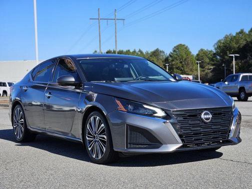 2024 Nissan Altima 2.5 SL