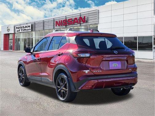 2023 Nissan Kicks SV