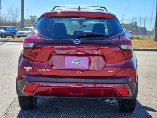 2023 Nissan Kicks SV