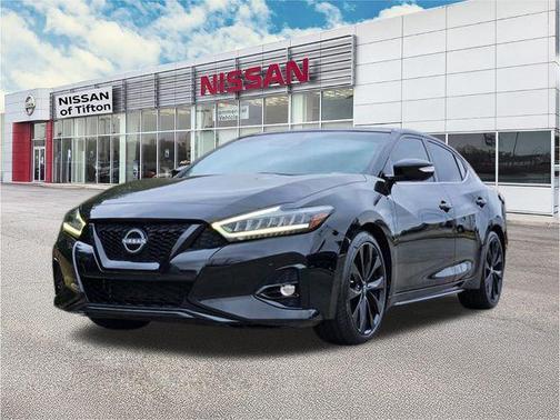 2023 Nissan Maxima SR