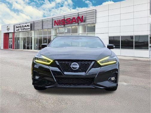 2023 Nissan Maxima SR