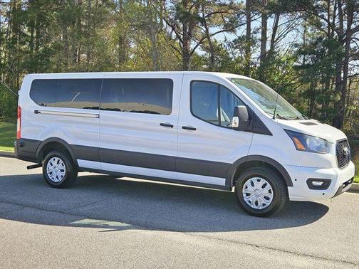 2024 Ford Transit-350 XLT