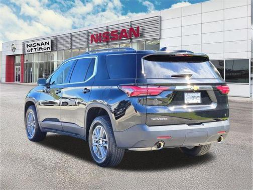 Mosaic Black Metallic 2023 Chevrolet Traverse LT Leather