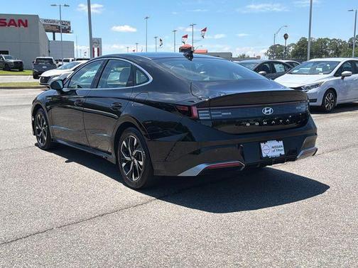 Black 2025 Hyundai SONATA SEL