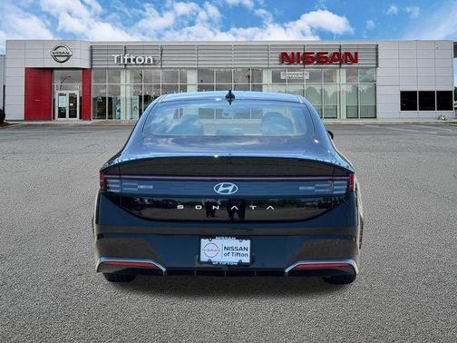 Black 2025 Hyundai SONATA SEL