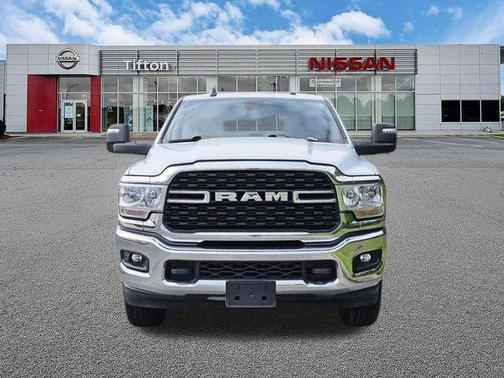 Bright White Clearcoat 2024 RAM 2500 Big Horn