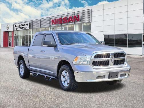 2019 RAM 1500 Classic SLT