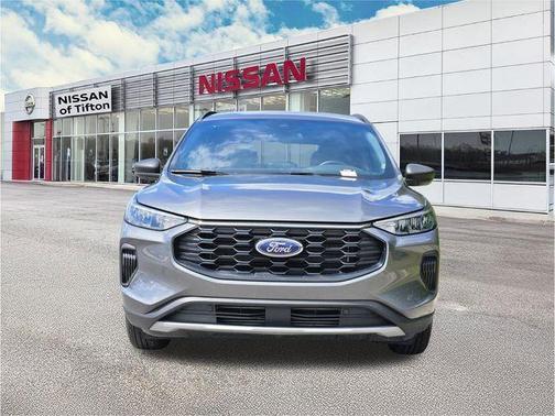 Gray Metallic 2025 Ford Escape ST-Line