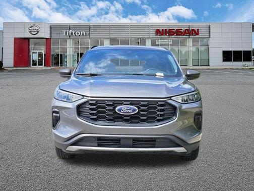 Gray Metallic 2025 Ford Escape ST-Line