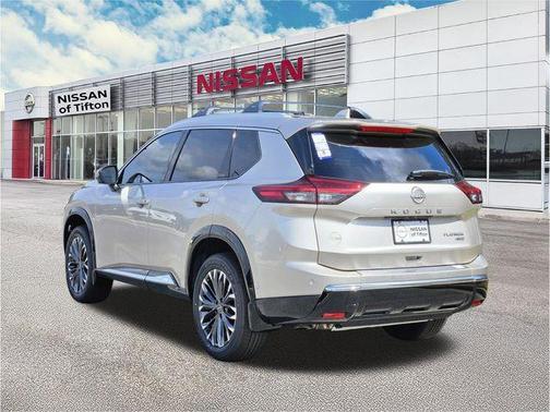 Champagne Silve 2026 Nissan Rogue Platinum