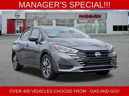 Gun Metallic 2025 Nissan Versa 1.6 SV