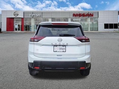 Everest White P 2026 Nissan Rogue SV