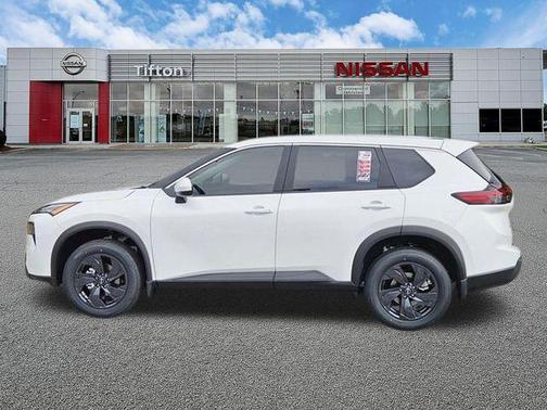 Everest White P 2026 Nissan Rogue SV