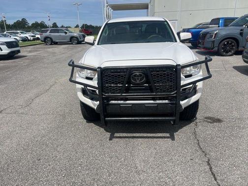 Super White 2019 Toyota Tacoma SR