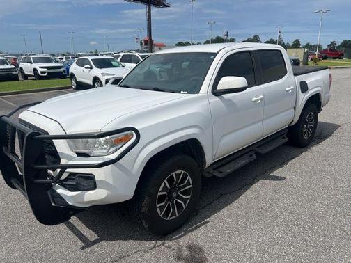 Super White 2019 Toyota Tacoma SR