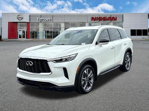 Majestic White 2023 INFINITI QX60 Luxe
