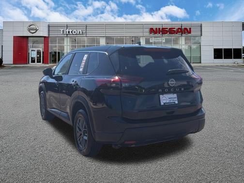 Super Black 2026 Nissan Rogue SV