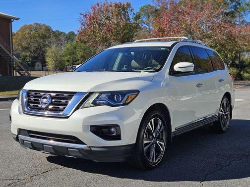 2020 Nissan Pathfinder Platinum