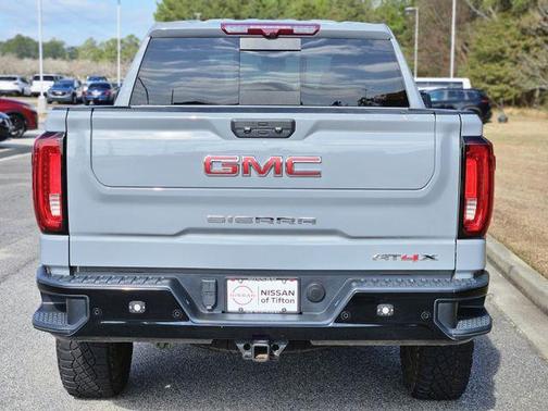 2024 GMC Sierra 1500 AT4X