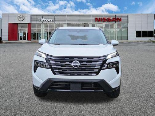 Everest White P 2026 Nissan Rogue SV