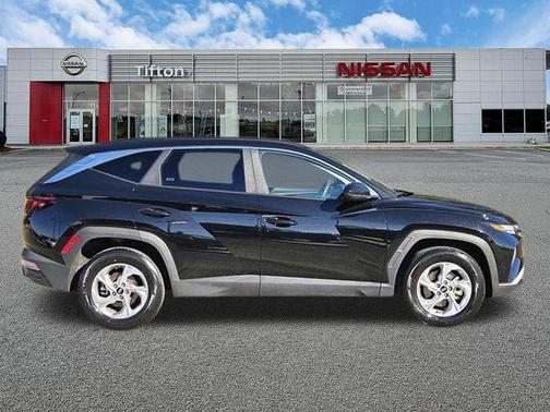 Black Pearl 2024 Hyundai TUCSON SEL