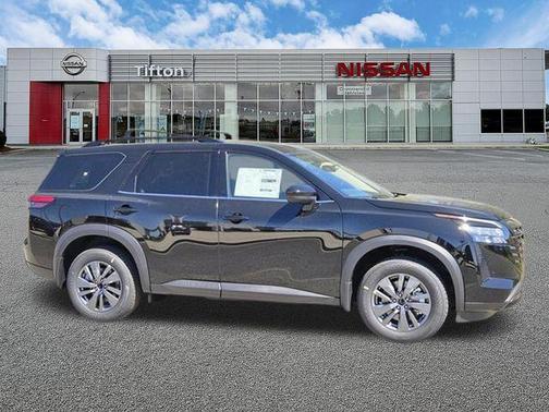 Black 2026 Nissan Pathfinder SV