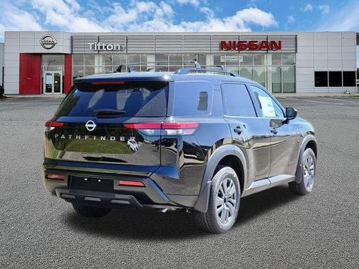 Black 2026 Nissan Pathfinder SV