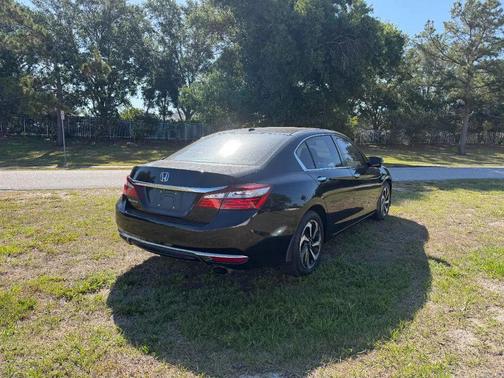 Black Forest Pearl 2016 Honda Accord EX