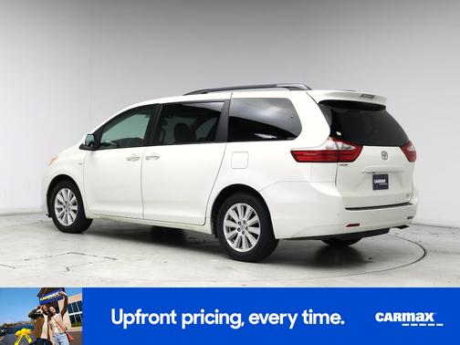 White 2017 Toyota Sienna XLE