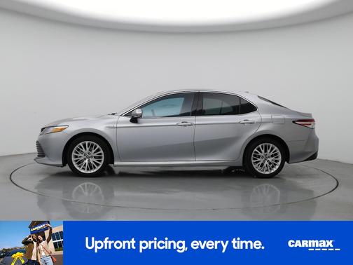 2019 Toyota Camry Hybrid XLE