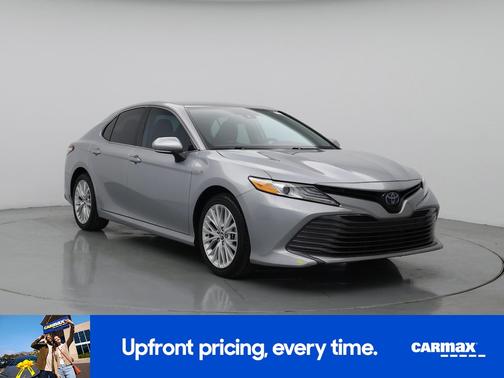 2019 Toyota Camry Hybrid XLE