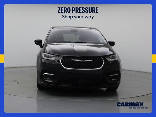 Black 2025 Chrysler Pacifica Select