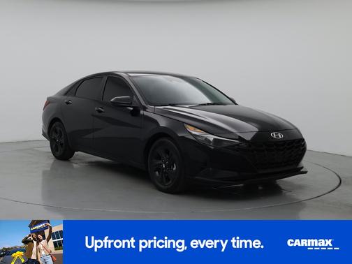Black 2023 Hyundai ELANTRA SEL