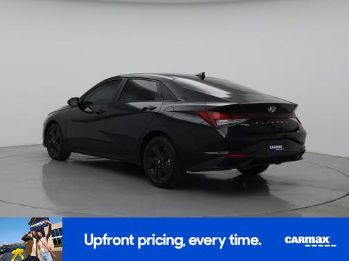 Black 2023 Hyundai ELANTRA SEL