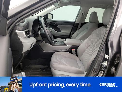 2021 Toyota Highlander LE