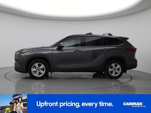2021 Toyota Highlander LE
