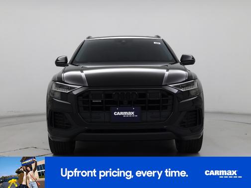 Black 2019 Audi Q8 Prestige