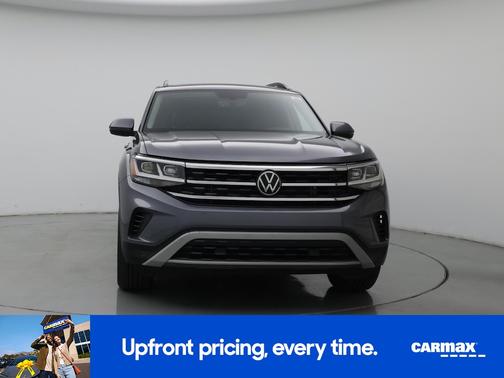 Gray 2022 Volkswagen Atlas SE w/Tech